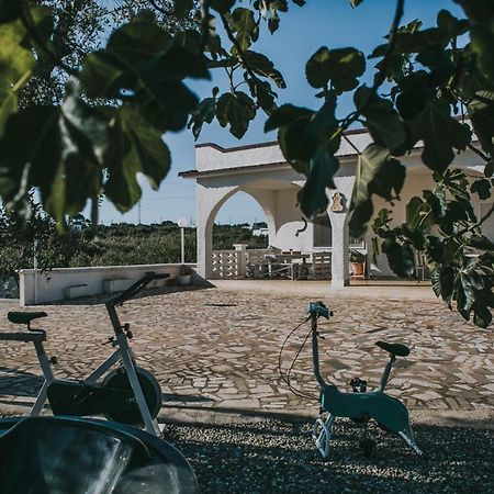 Paradiso Villa 오스투니 외부 사진