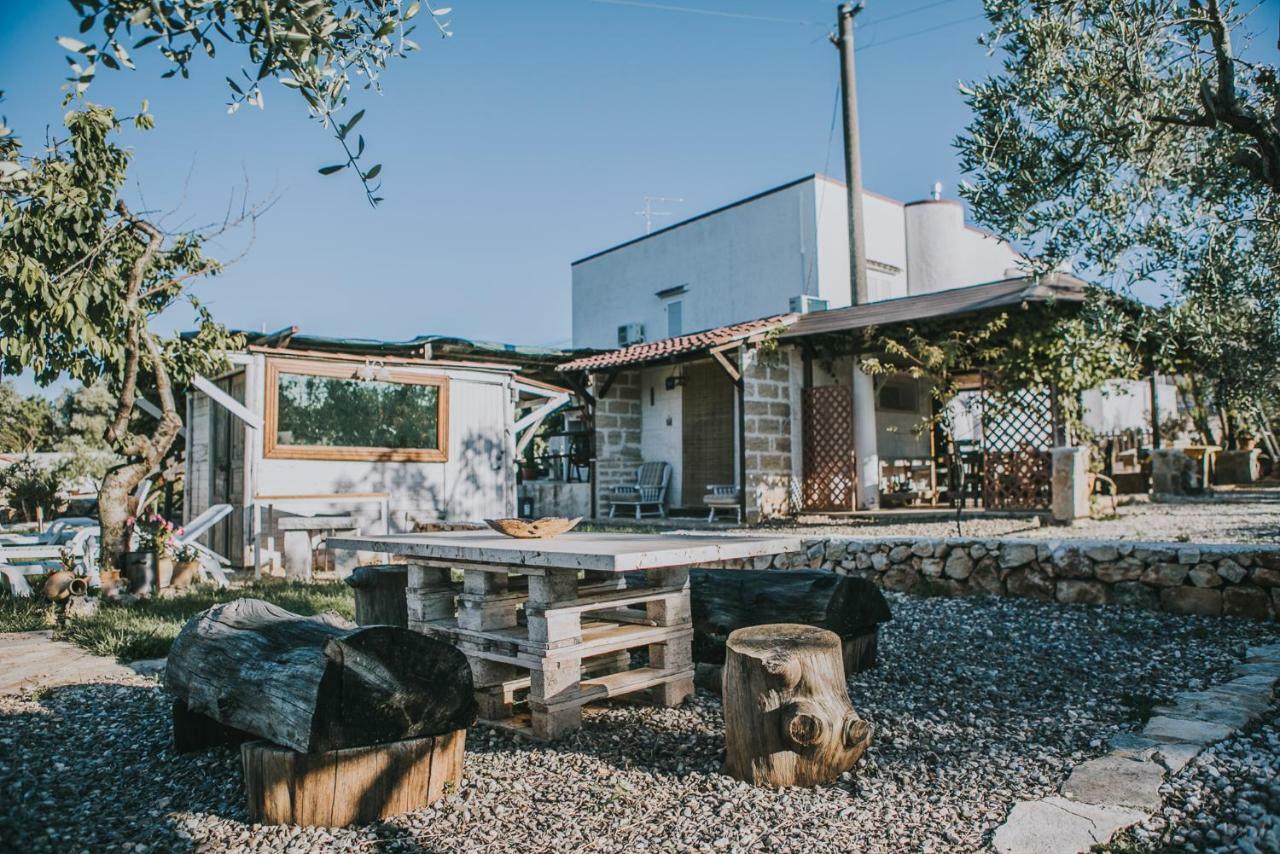Paradiso Villa 오스투니 외부 사진
