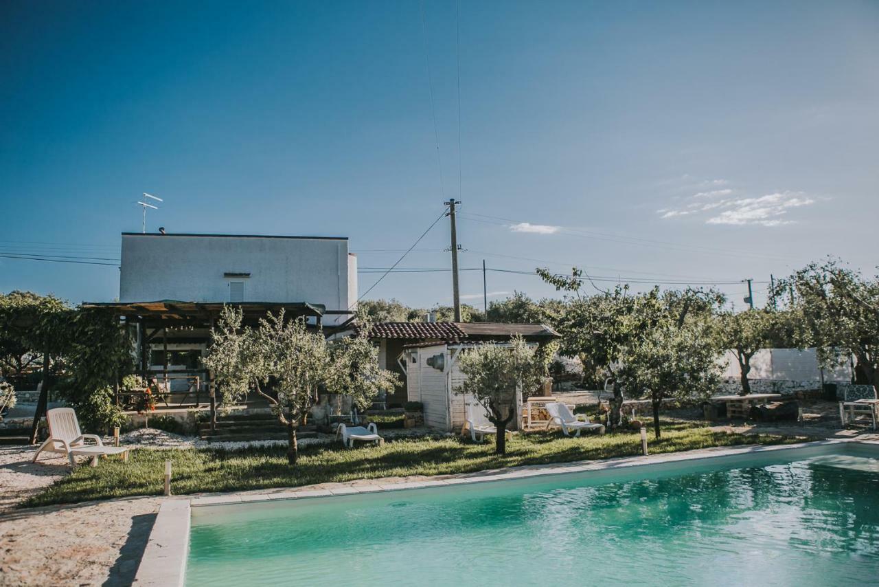 Paradiso Villa 오스투니 외부 사진